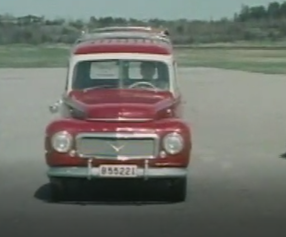 Volvo PV445